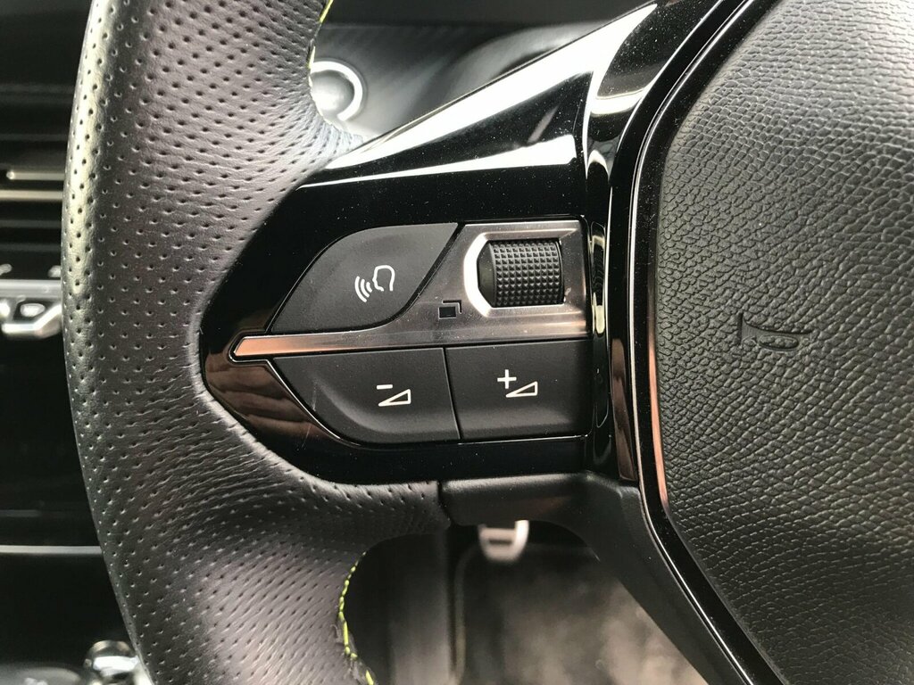 Peugeot 208 1.2 Puretech 100 Gt Grey #17