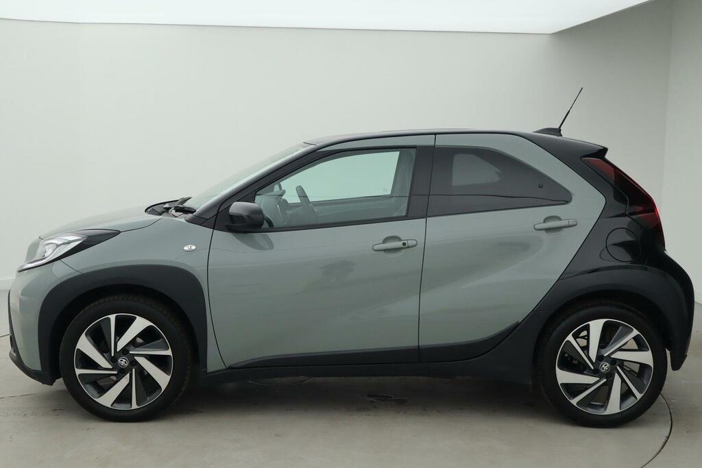 Toyota Aygo X 1.0 Vvt-i Pure Black #17