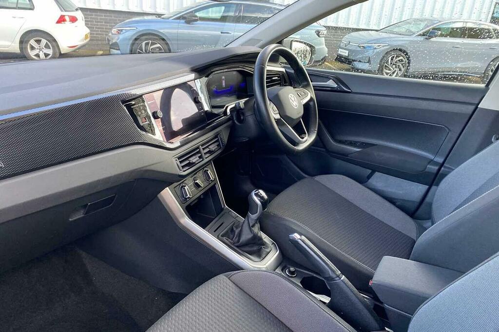 Volkswagen Polo Life 1.0 80Ps 5-Speed Grey #2