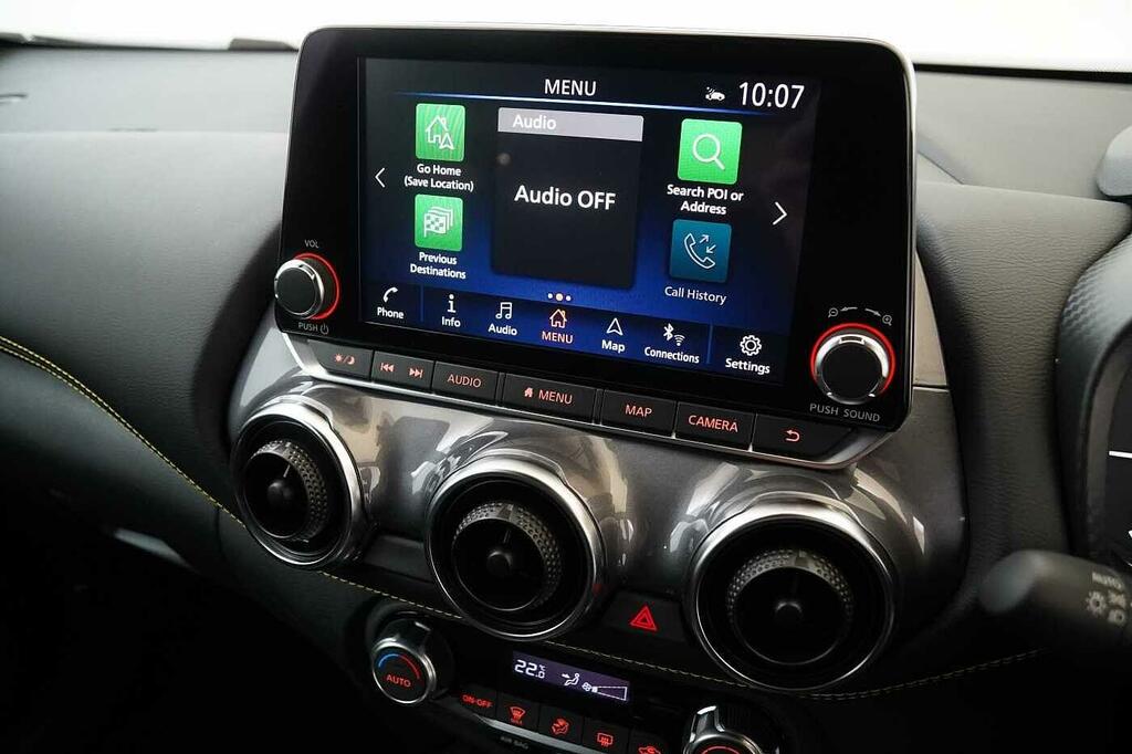 Nissan Juke 1.6 Hybrid Tekna Red #25