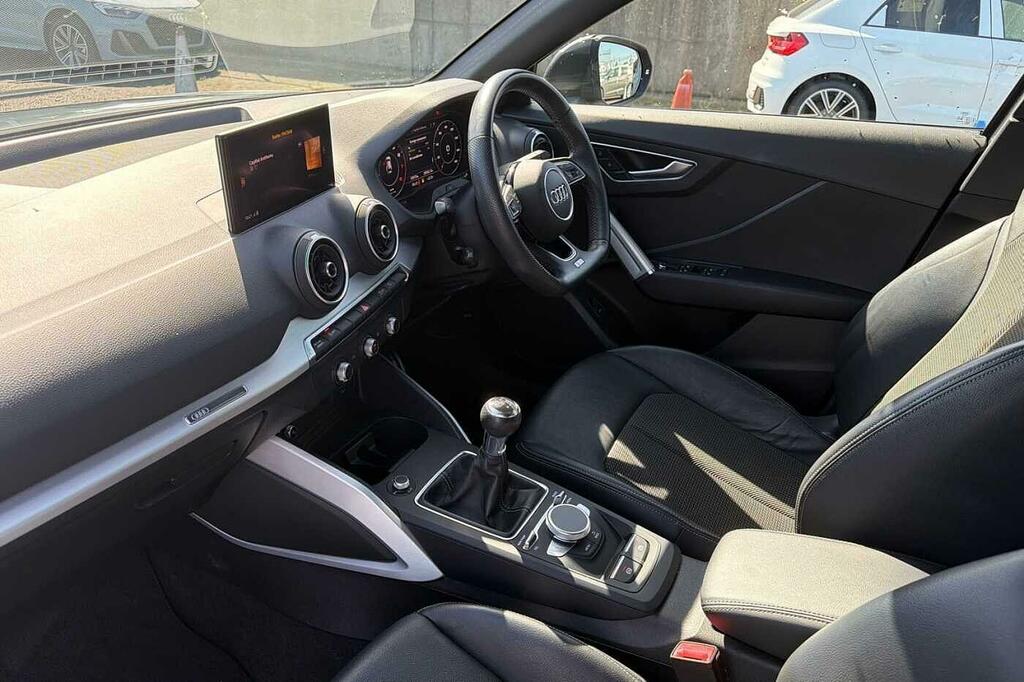 Audi Q2 S Line 30 Tfsi 116 Ps 6-Speed Grey #2
