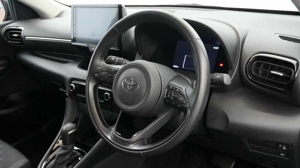 Toyota Yaris Design Blue #27