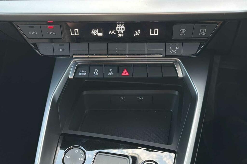 Audi A3 35 Tfsi S Line S Tronic Comfortsound Blue #37