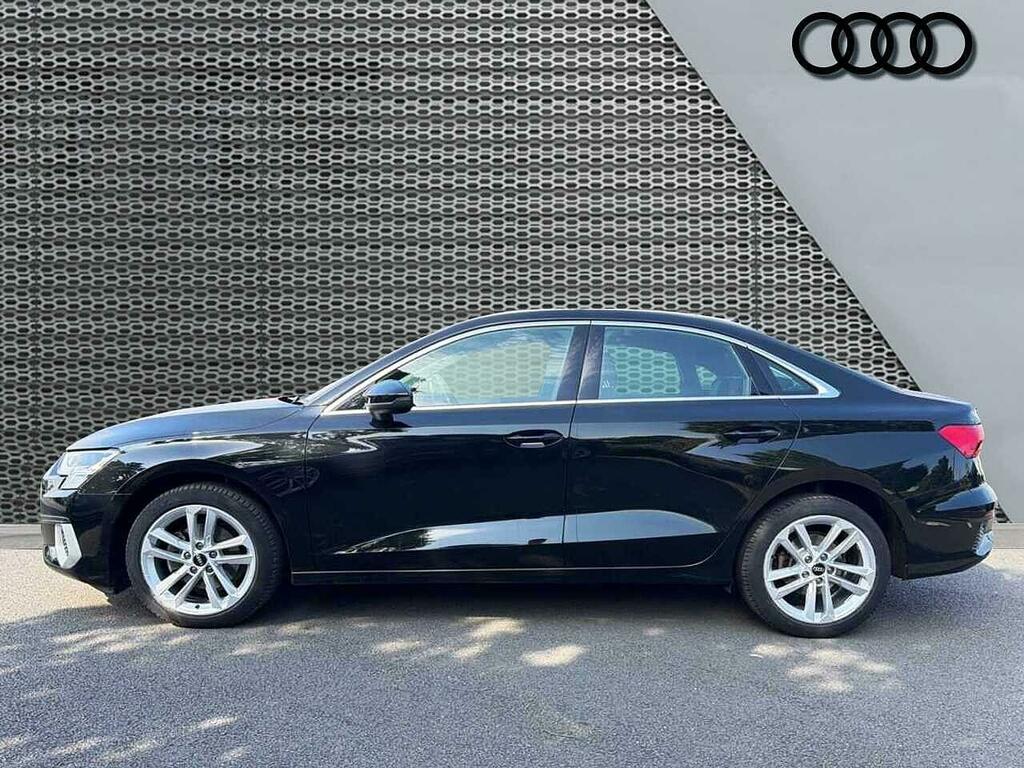 Audi A3 Sport 35 Tfsi 150 Ps S Tronic Black #4