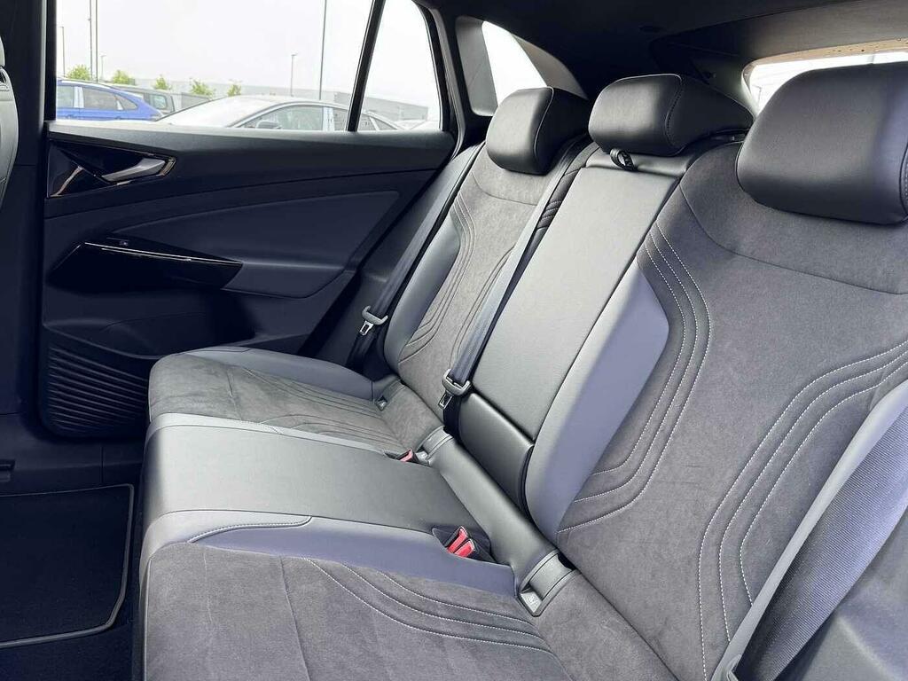 Volkswagen ID.4 Pro Performance 77Kwh Life Suv Blue #10