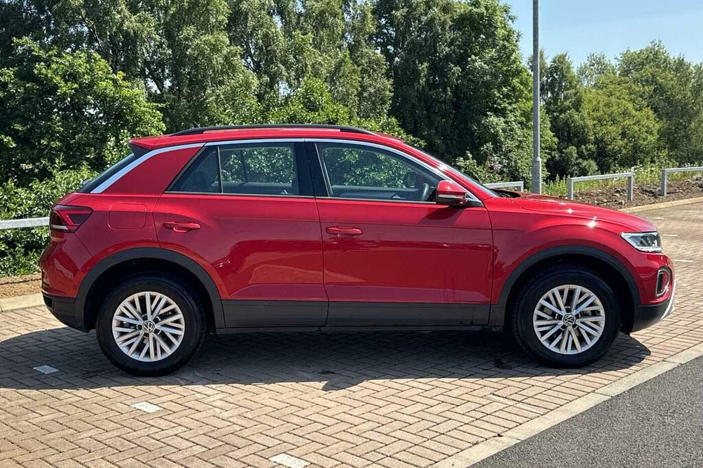 Volkswagen T-Roc 1.5 Tsi Life Red #4