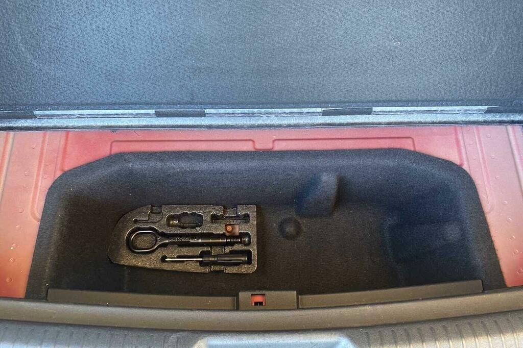 Volkswagen ID.4 Pure 52Kwh Life Red #12