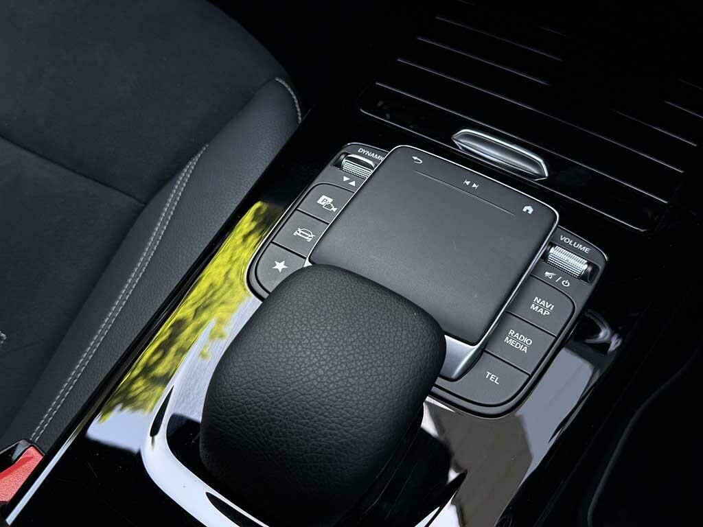 Mercedes-Benz A Class 1.3 A250e 15.6Kwh Amg Line Edition Premium Plus White #24