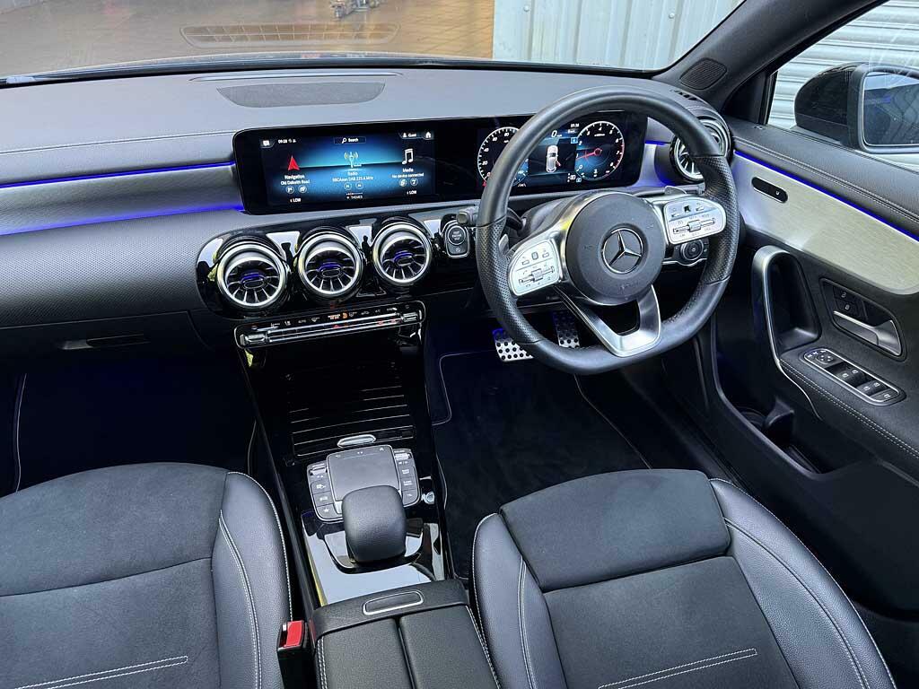 Mercedes-Benz A Class 1.3 A250e 15.6Kwh Amg Line Edition Premium Plus White #16