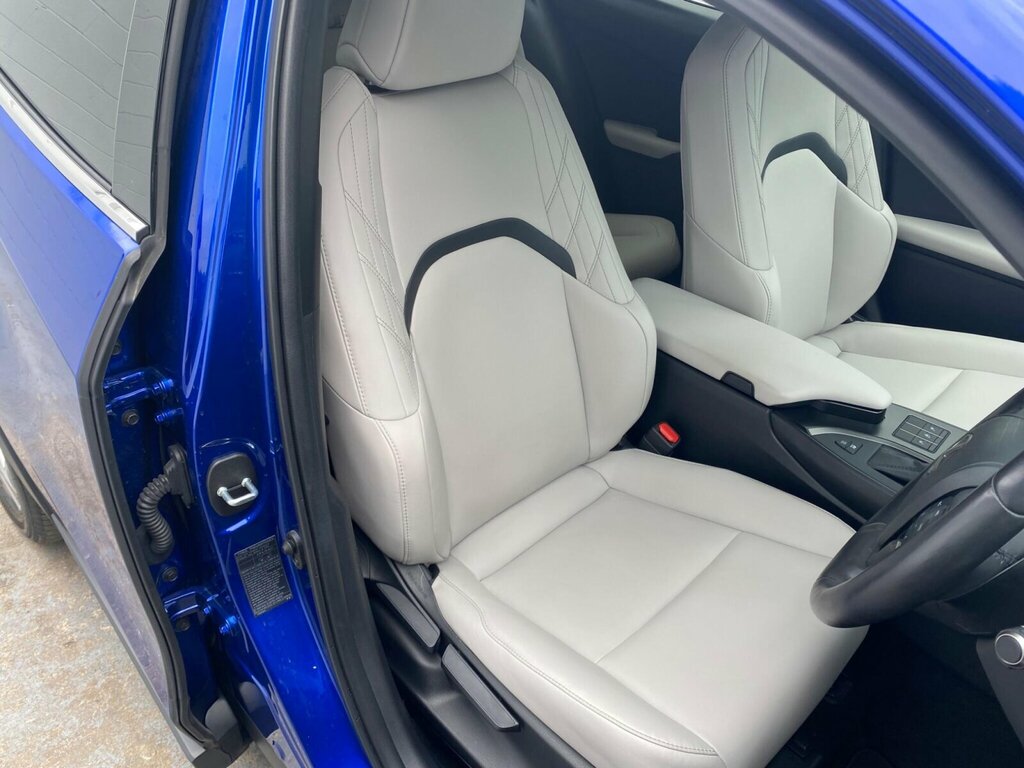 Lexus UX 250H 2.0 F-sport Silver #39