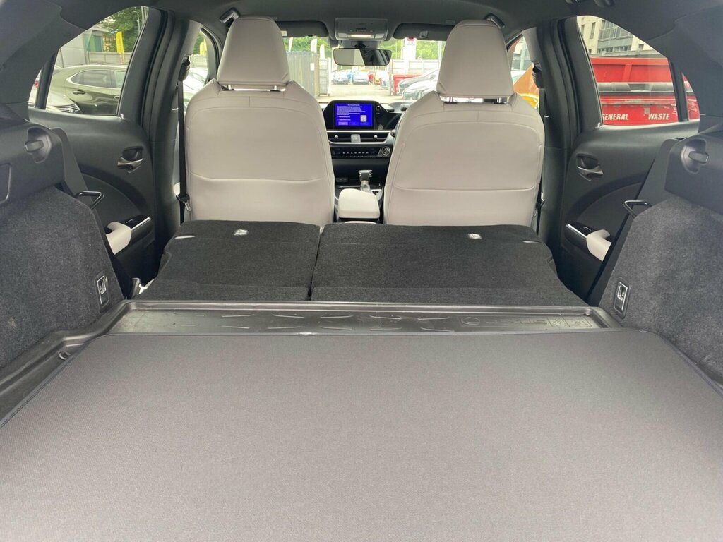 Lexus UX 250H 2.0 F-sport Silver #41