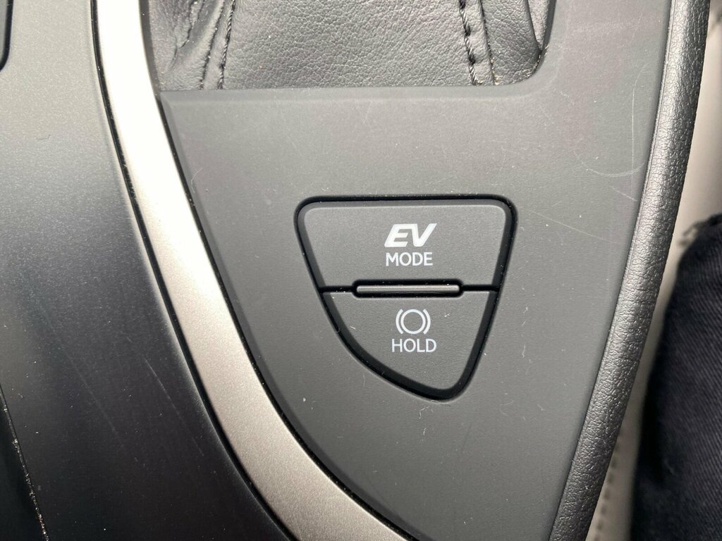 Lexus UX 250H 2.0 F-sport Silver #50