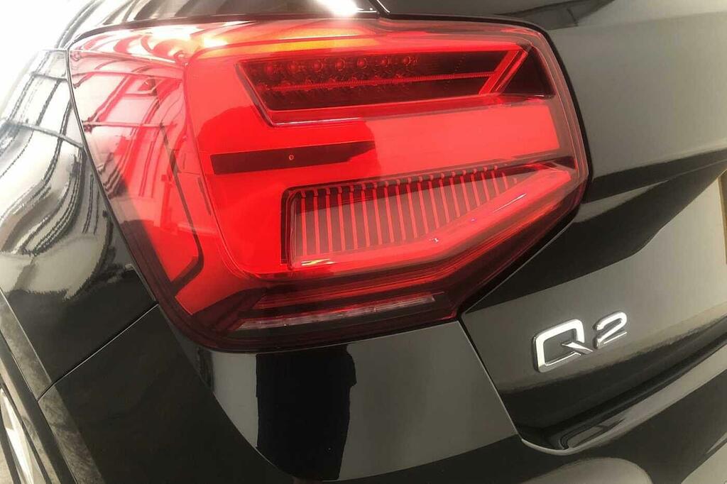 Audi Q2 1.5 Tfsi Cod 35 S Line Suv S Tronic Eur Grey #23