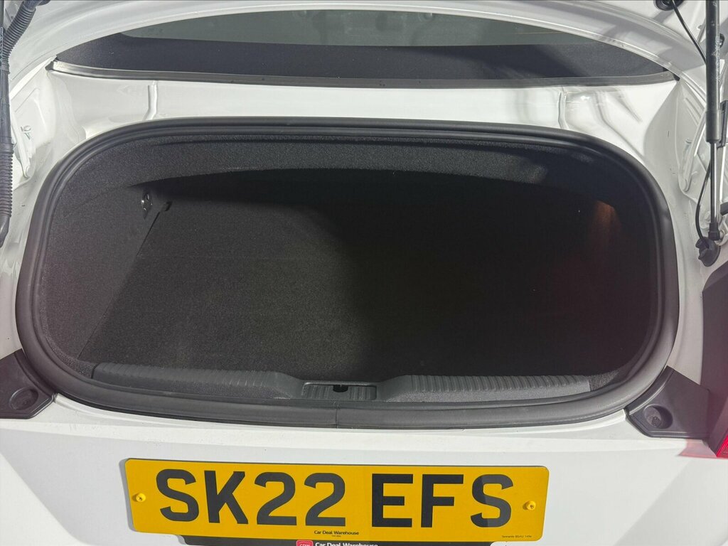 Audi TT Audi Tt Coup- Black Edition 40 Tfsi 197 Ps S Troni White #14