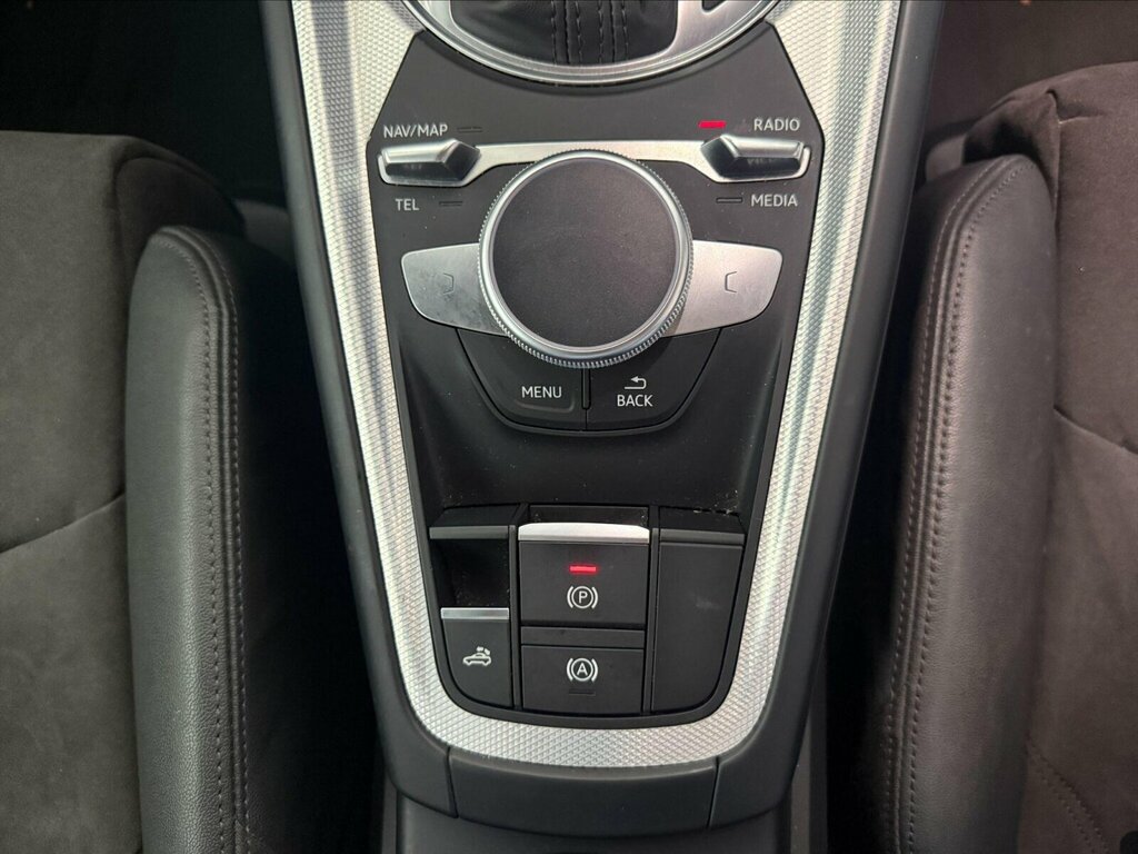 Audi TT Audi Tt Coup- Black Edition 40 Tfsi 197 Ps S Troni White #10