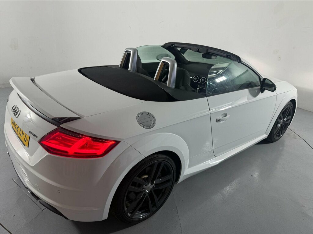 Audi TT Audi Tt Coup- Black Edition 40 Tfsi 197 Ps S Troni White #7