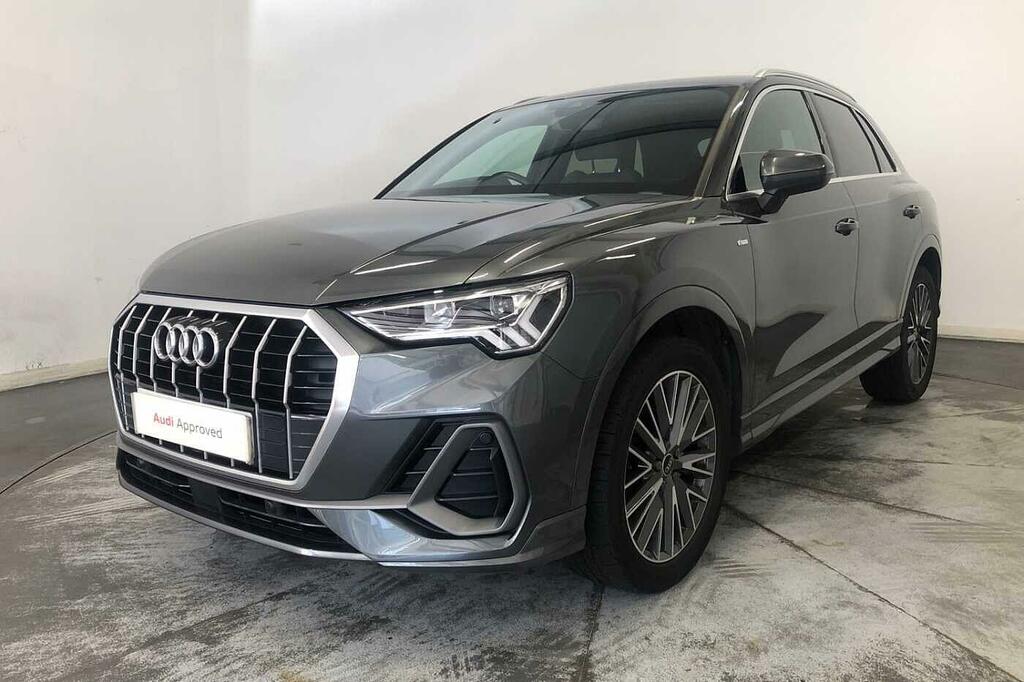 Audi Q3 Black Edition 40 Tdi Quattro 200 Ps S Tronic White #17
