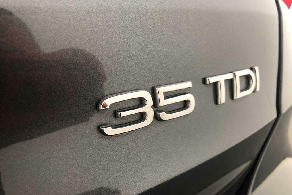 Audi Q3 Black Edition 40 Tdi Quattro 200 Ps S Tronic White #24