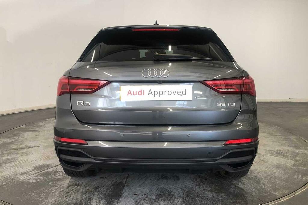 Audi Q3 Black Edition 40 Tdi Quattro 200 Ps S Tronic White #11