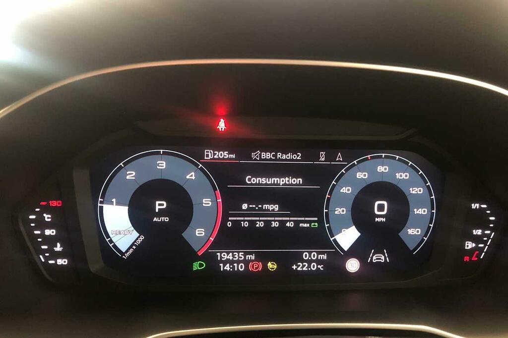 Audi Q3 Black Edition 40 Tdi Quattro 200 Ps S Tronic White #27