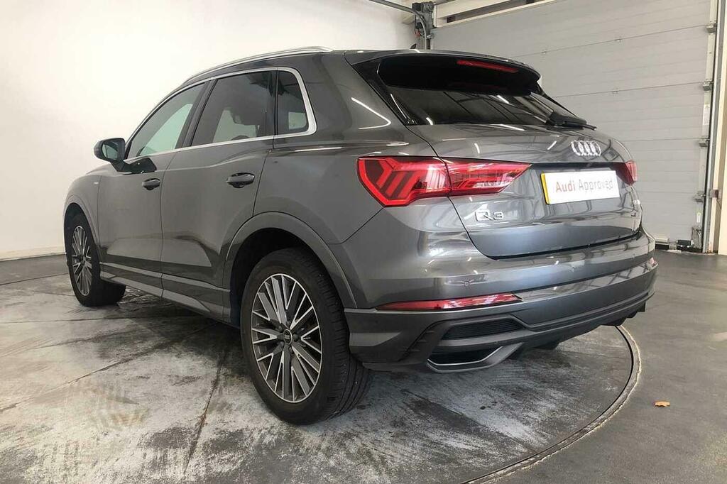 Audi Q3 S Line 35 Tdi 150 Ps S Tronic Grey #3