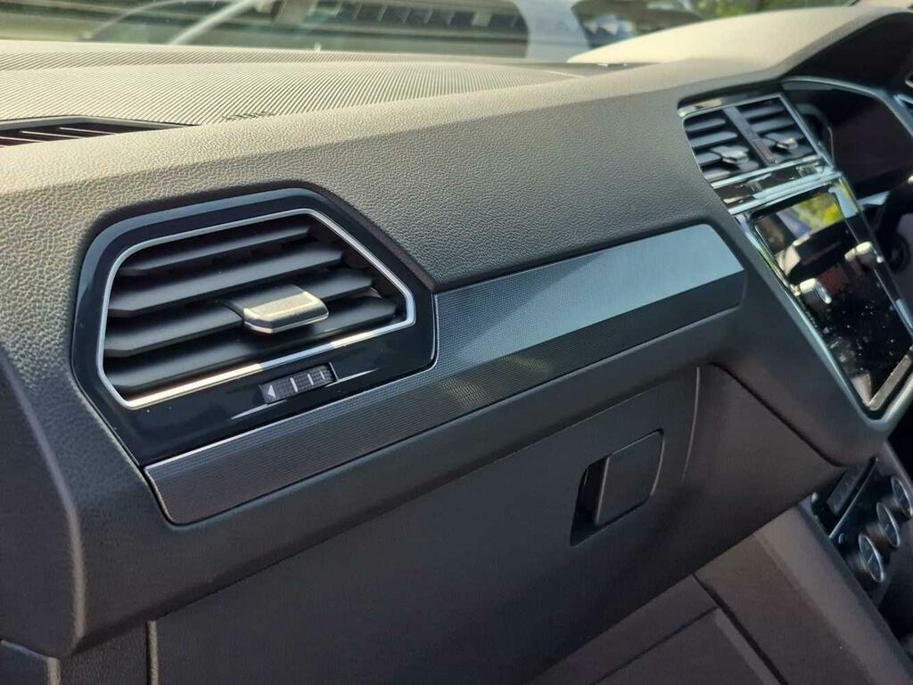 Volkswagen Tiguan R-line Tech Tdi Grey #96