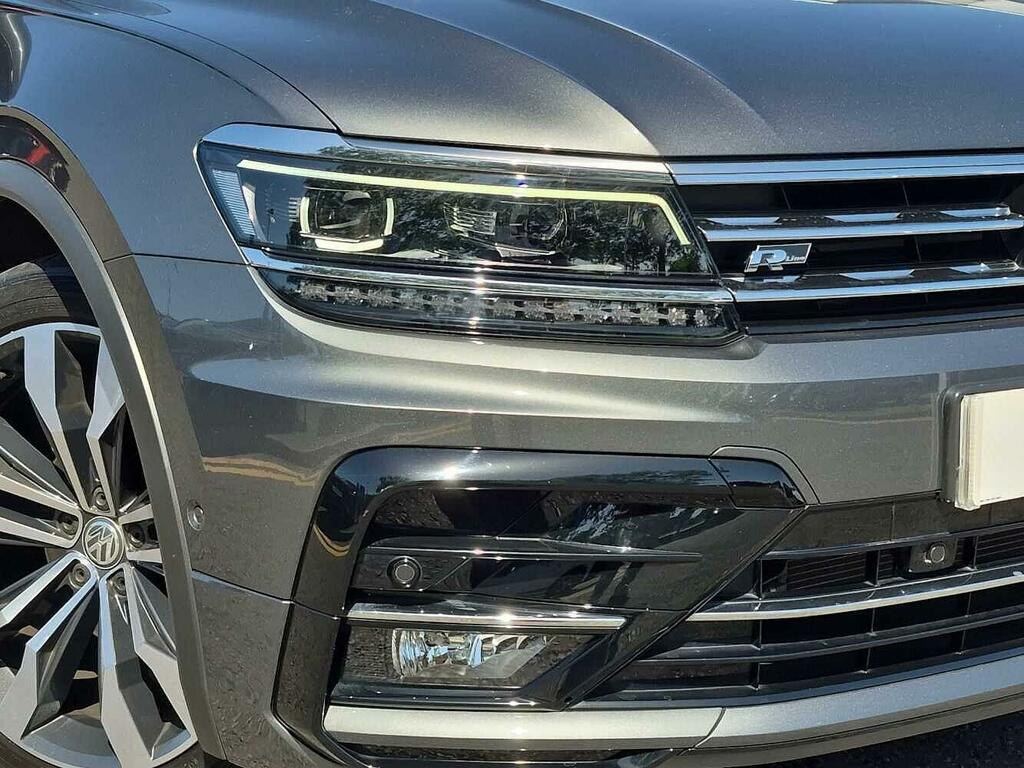 Volkswagen Tiguan R-line Tech Tdi Grey #9