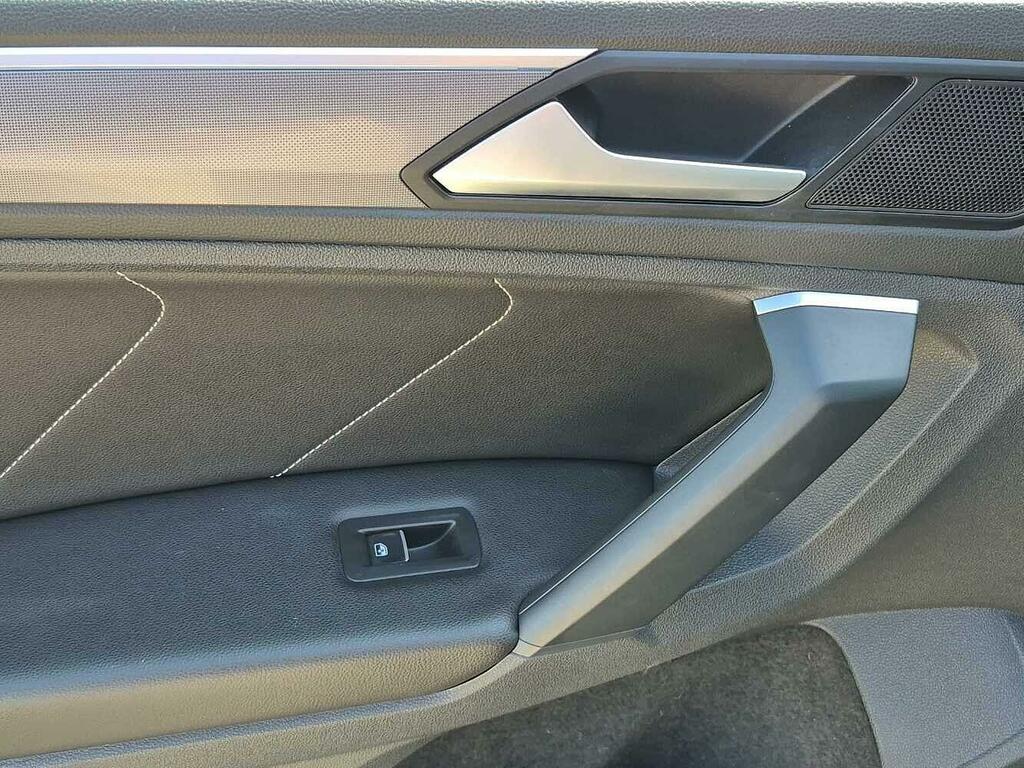 Volkswagen Tiguan R-line Tech Tdi Grey #35