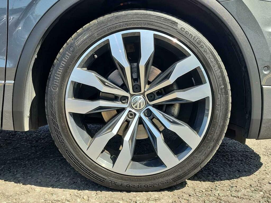 Volkswagen Tiguan R-line Tech 2.0 Tdi 4Motion 150Ps 7-Speed Dsg 5 Do Grey #5