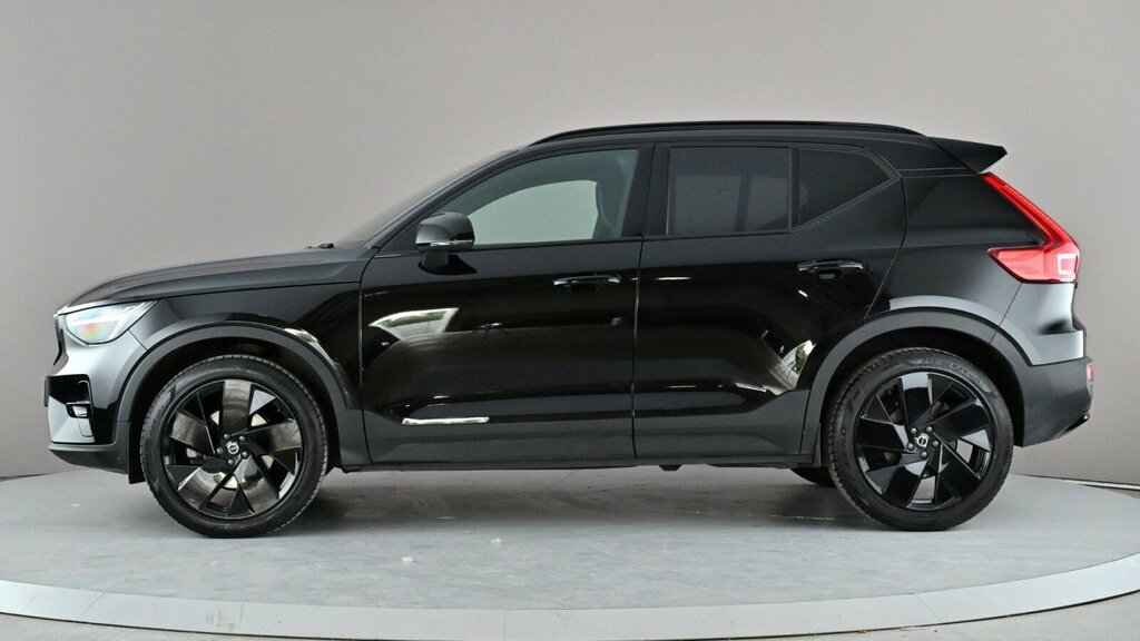 Volvo XC40 2.0 B3 Mhev Plus Black Edition Dct Euro 6 S Black #4