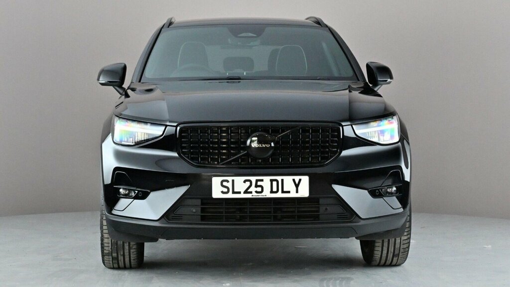 Volvo XC40 Plus, B4 Mild Hybrid, Dark Green #11