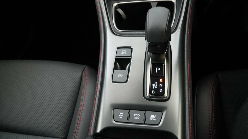 Lexus LBX 1.5 Vvt-ie Premium Plus Design Suv Hybr Red #16
