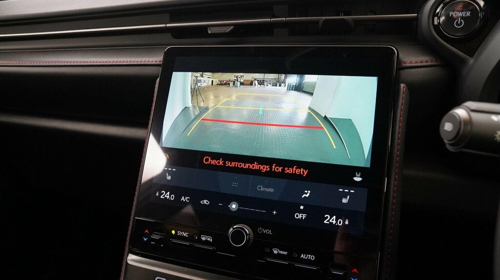 Lexus LBX 1.5 Vvt-ie Premium Plus Design Suv Hybr Red #22