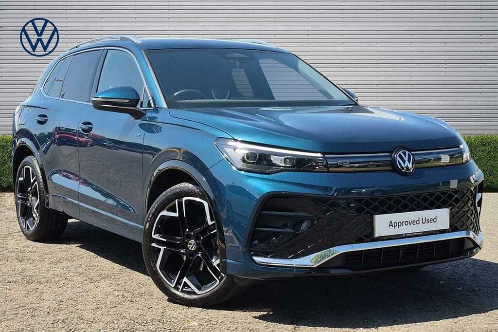 Volkswagen Tiguan R-line 1.5 Etsi 150 Ps 7-Speed Dsg Blue