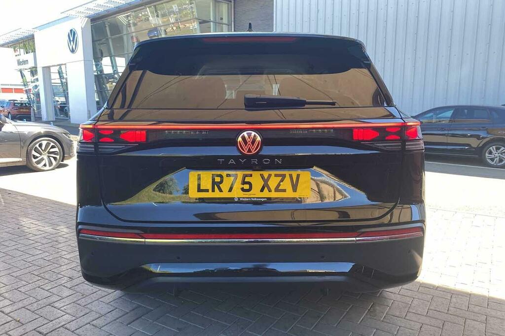 Volkswagen Tayron Life Grey #10