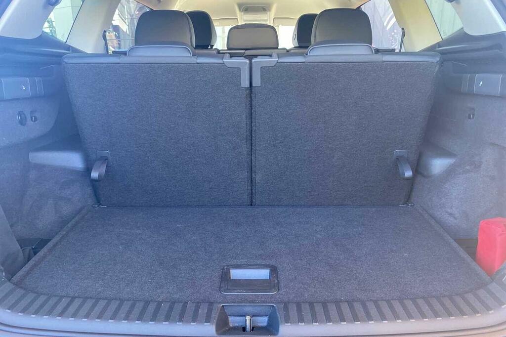 Volkswagen Tayron Life Grey #11