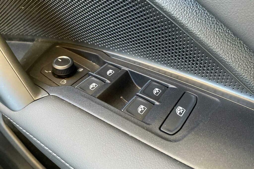 Volkswagen Tayron Life Grey #29