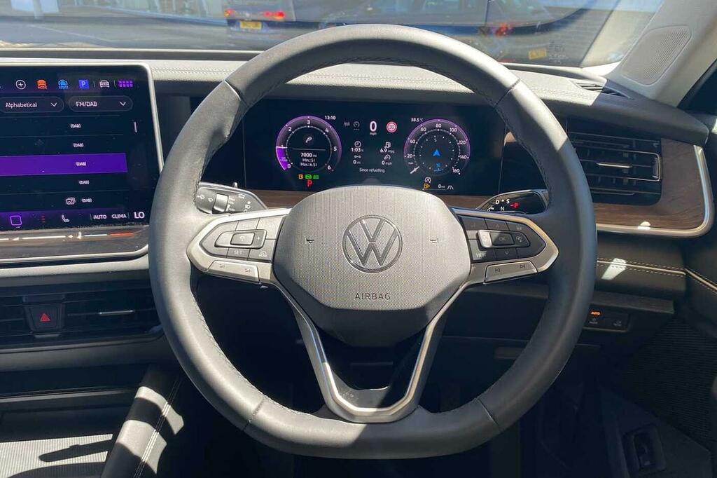 Volkswagen Tayron Life Grey #19