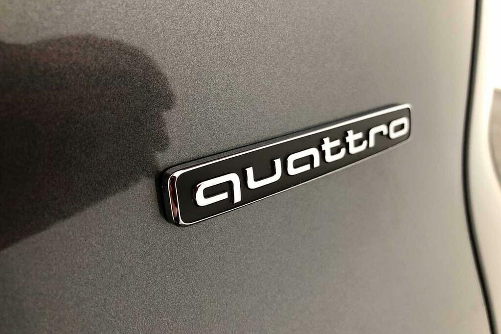 Audi Q5 Edition 1 Tdi Quattro 204 Ps S Tronic Blue #24