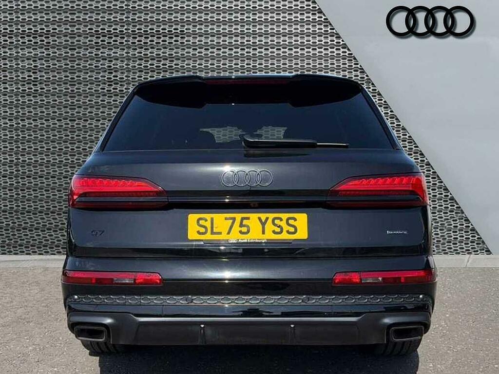 Audi Q7 Sq7 Tfsi Quattro Black Ed Tiptronic 2025  #12