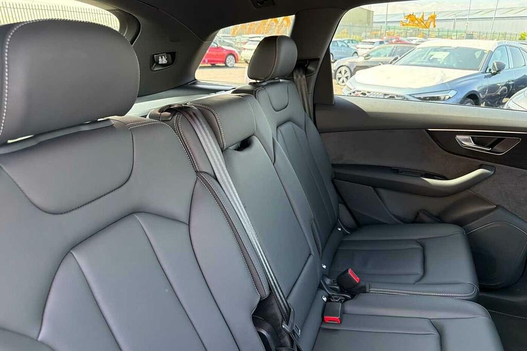Audi Q7 Sq7 Tfsi Quattro Black Ed Tiptronic 2025  #18