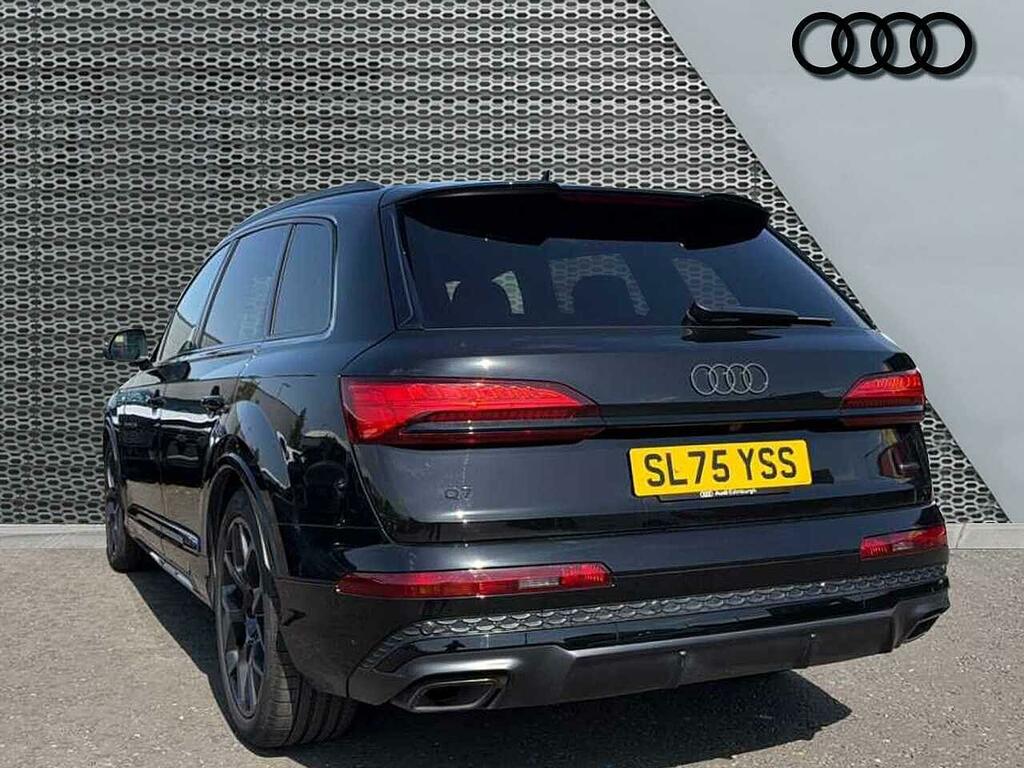 Audi Q7 3.0 Tdi V6 45 Black Edition Suv Tiptron Black #3