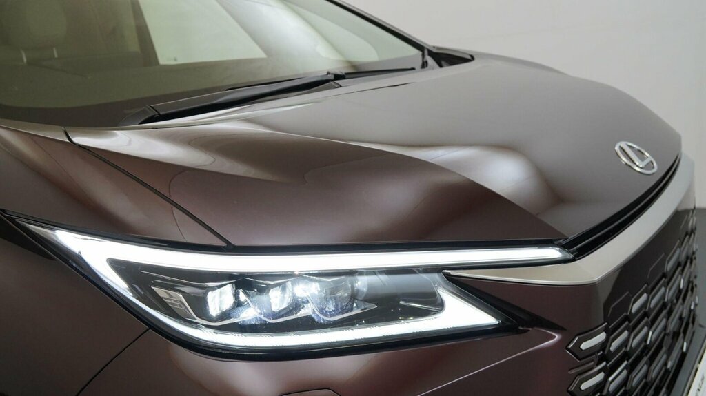 Lexus LM 350H Awd 4 Seat Takumi With Black #36