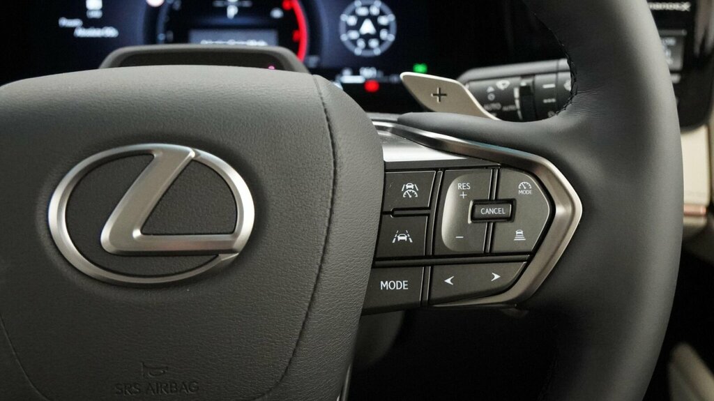 Lexus LM 350H Awd 4 Seat Takumi With Black #22