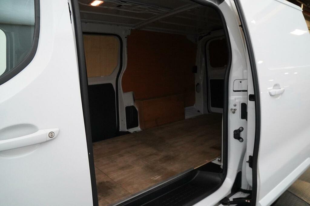 Fiat Scudo 1.5 Bluehdi Primo Panel Van 6Dr Lwb HV73ZPW White #6