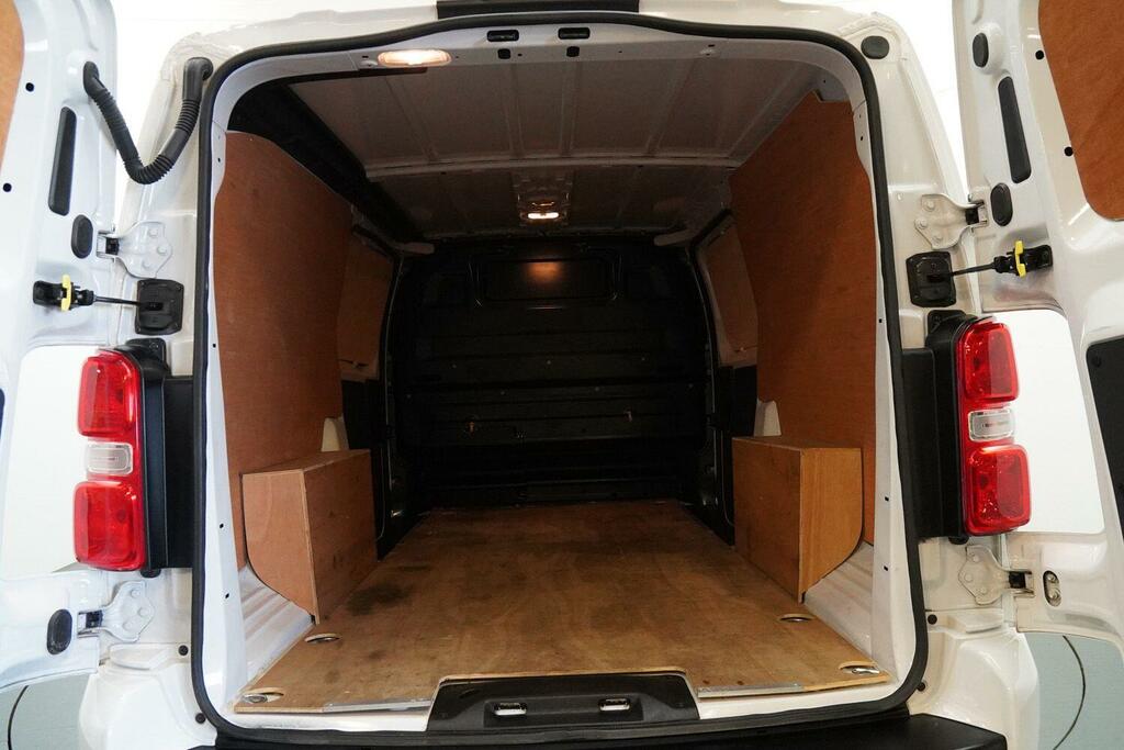 Fiat Scudo 1.5 Bluehdi Primo Panel Van 6Dr Lwb HV73ZPW White #2