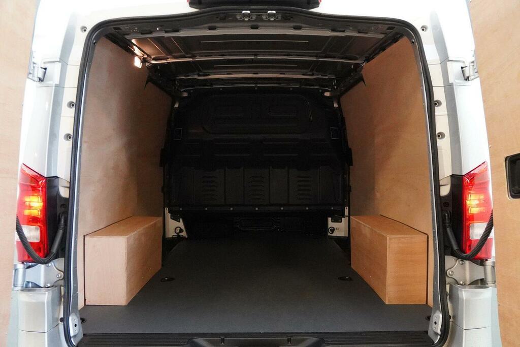 Mercedes-Benz eVito 116 E 66Kwh Progressive Panel Van 6Dr Aut Silver #2