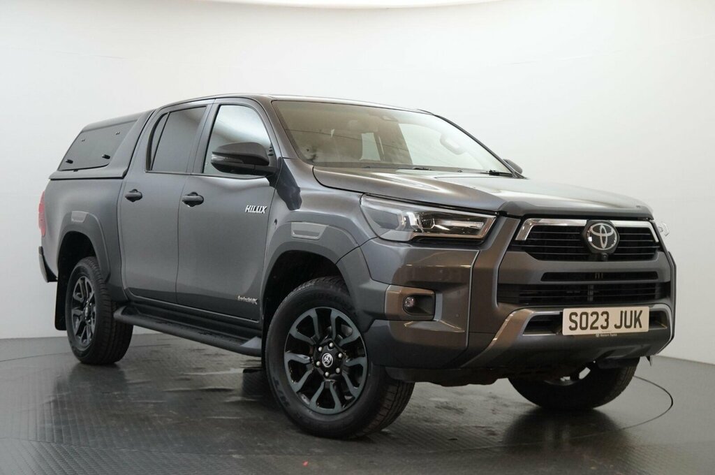 Toyota HILUX 2.8 D-4d Invincible X 4Wd Euro 6 Ss Grey