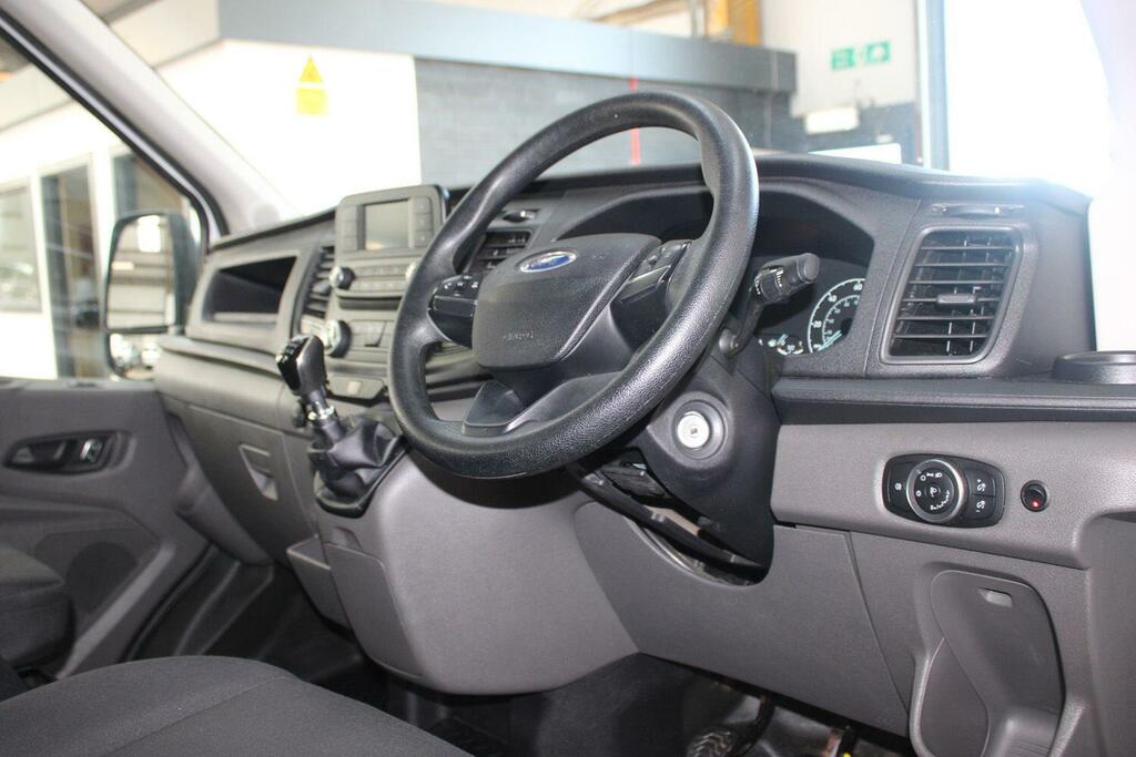 Ford Transit Custom 2.0 350 Ecoblue Leader Crew Van Double Cab Die JT21MCN White #3