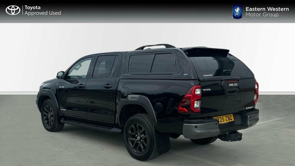 Toyota HILUX 2.8 D-4d-h Invincible X 4Wd Euro 6 YR25ZBZ Black #4